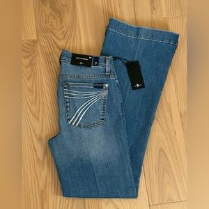 7 For All Mankind Tailorless Dojo Jeans Women's Flare Leg Trousers NWT Size 28